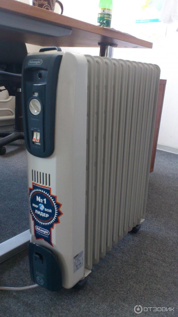 Обогреватель delonghi 1500 вт масляный. Обогреватель делонги масляный 8 секций. Делонги обогреватель масляный 9. Масляный обогреватель (радиатор) delonghi kr 731225. Обогреватель масляный электрический delonghi.