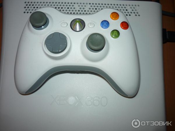 Игровая приставка Microsoft Xbox 360 фото