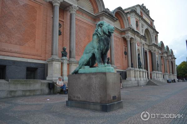 Глиптотека Карлсберга (Дания, Копенгаген) фото