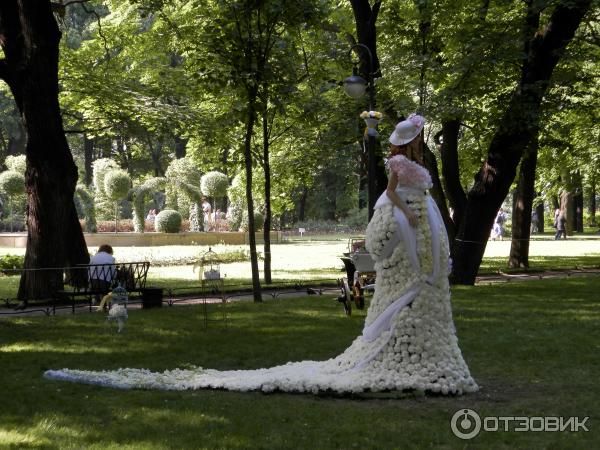 И английский, и французский: история Михайловского сада в Петербурге