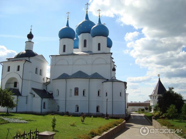 Мужской Высоцкий монастырь (Россия, Серпухов) фото