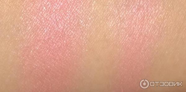 Румяна Shiseido Luminizing Satin Face Color фото