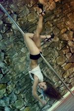 Танец на пилоне Pole Dance фото
