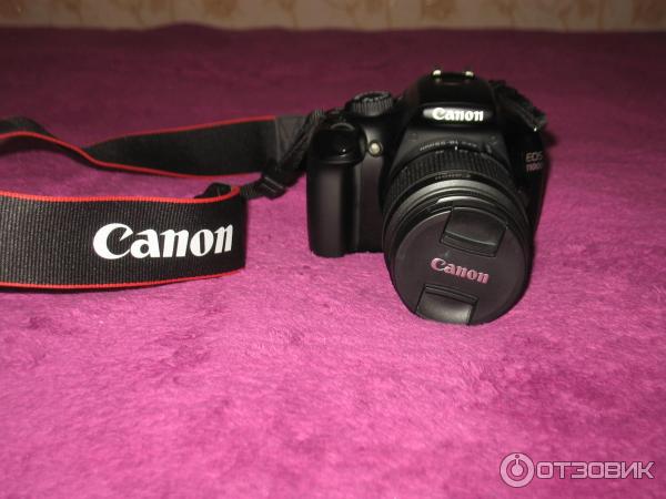 Цифровой зеркальный фотоаппарат Canon EOS 1100D Kit EF-S 18-55mm DCIII