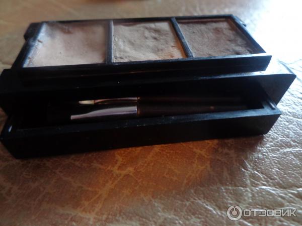 Тени для бровей Oriflame Eyebrow Kit фото