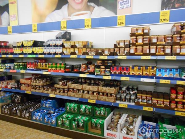 Магазины крита. Конфеты Лидл. Продуктовый магазин на Крите. Шоколад Лидл. Лидл Греция Салоники.