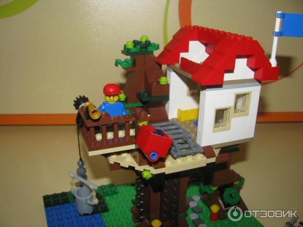 Конструктор Lego Creator 31010 Домик на дереве фото