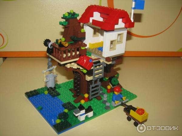 Конструктор Lego Creator 31010 Домик на дереве фото