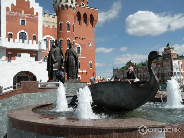 фонтан-памятник Святым преподобным Петру и Февронии