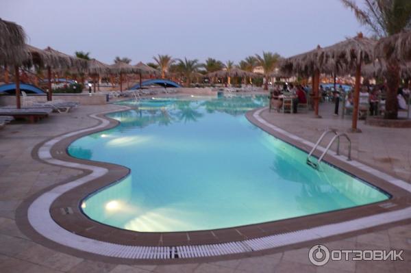 Отель Hilton Hurghada Long Beach Resort 4* (Египет, Хургада) фото