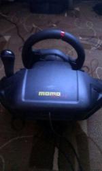 Руль Logitech MOMO Racing Force Feedback фото