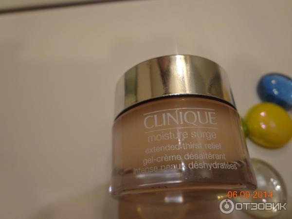 Интенсивно увлажняющий крем Clinique Moisture Surge Intense