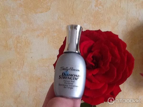 Укрепляющее средство Sally Hansen Instant Nail Hardener Diamond Strength фото