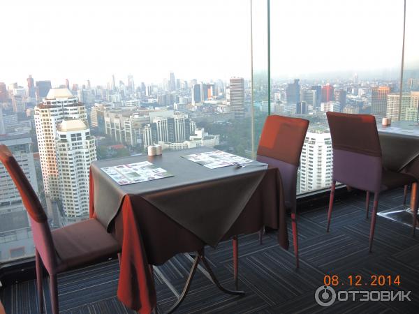 Отель Baiyoke Suite в Бангкоке